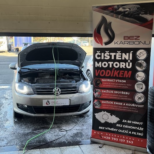 Měření kompresních tlaků na Volkswagen Golf