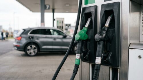 Benzín, nebo nafta? Co se v roce 2026 vyplatí