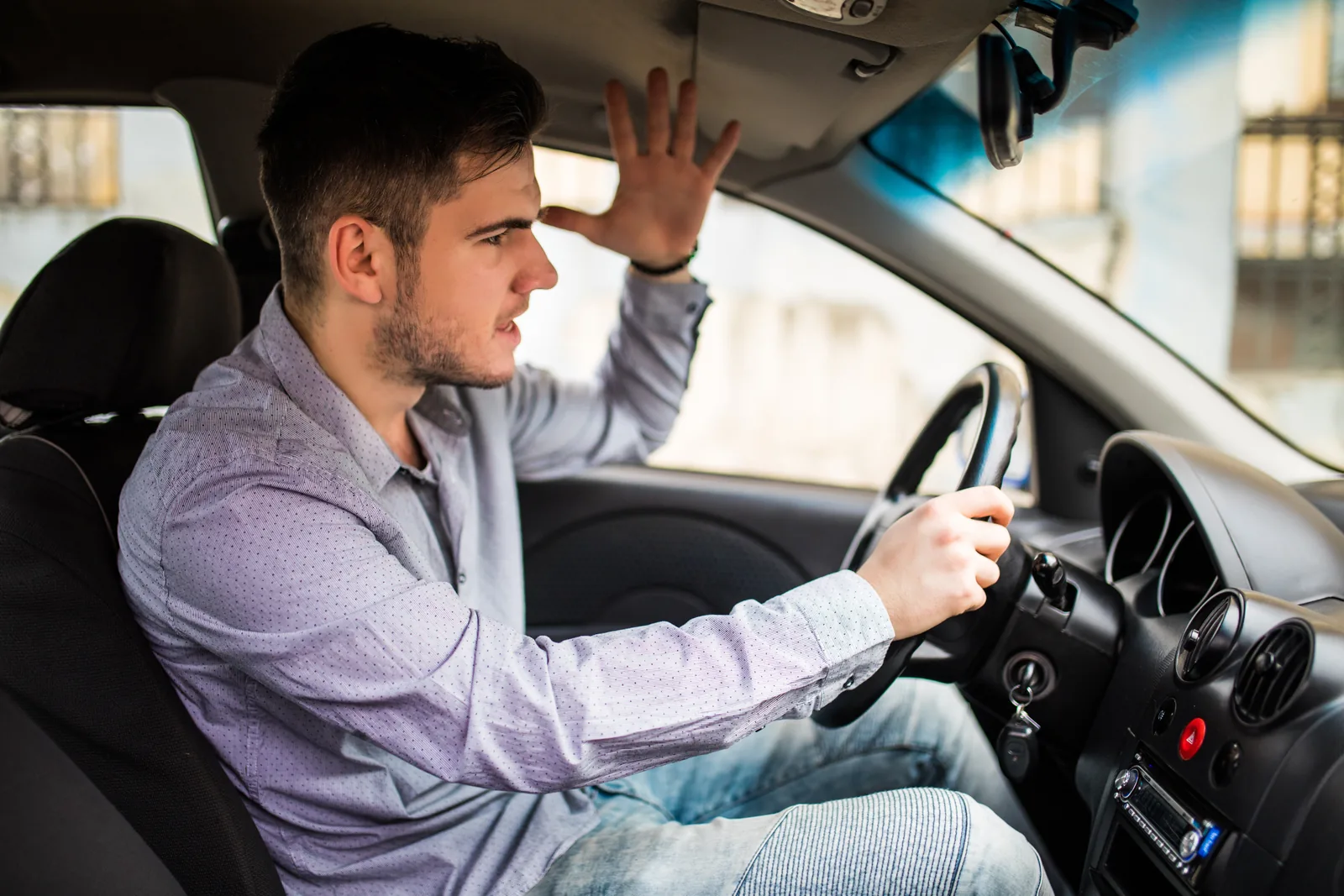 Klepání motoru – benzín, za studena, při akceleraci