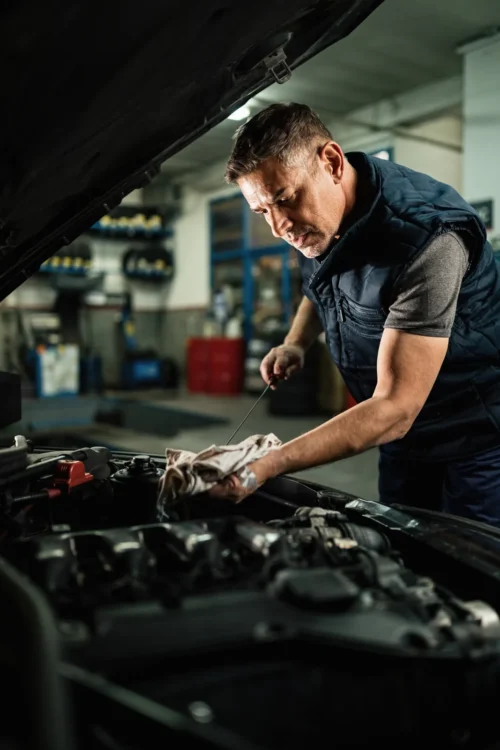 Motorový olej – jaký vybrat do vašeho auta